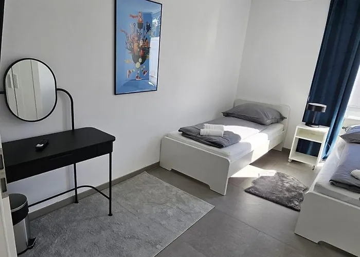 Uz 11 - Laatzen 10 Minutes To Messe 140qm Modern Living Self-check-in Wifi Parking הנובר