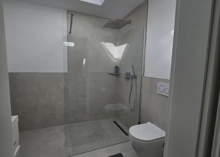 Uz 11 - Laatzen 10 Minutes To Messe 140qm Modern Living Self-check-in Wifi Parking * Hannover
