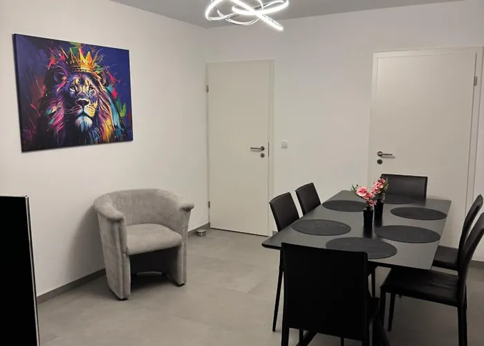 וילה Uz 11 - Laatzen 10 Minutes To Messe 140qm Modern Living Self-check-in Wifi Parking *