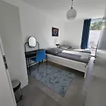 Uz 11 - Laatzen 10 Minutes To Messe 140qm Modern Living Self-check-in Wifi Parking